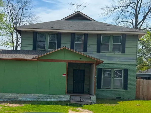 1313 S Laurel St, Pine Bluff, AR 71601