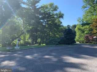 306 Oxford Ln, Villanova, PA 19085