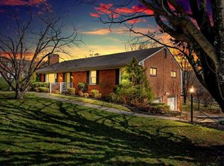 4136 Mud Lick Rd SW, Roanoke, VA 24018