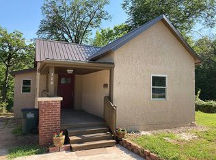 308 W 9th Ave, Bristow, OK 74010