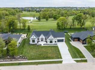 108 Iron Dr, Huxley, IA 50124
