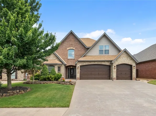 4203 SW Banbury Dr, Bentonville, AR 72713