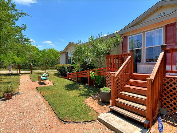 2nd image of 406 Texas Oak Dr