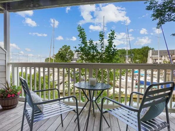 123 Harbor Drive Apt 311, Stamford, CT 06902