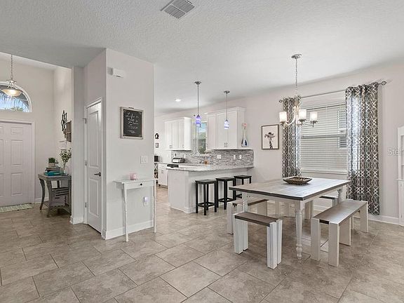 3rd image of 3479 Embers Ln