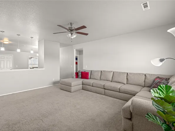 2862 Wyandotte Ave, Springdale, AR 72764