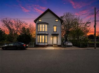 6 Bloomingdale Ave Floor 1, Pawtucket, RI 02860