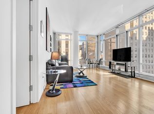 18 W 48th St APT 19B, New York, NY 10036
