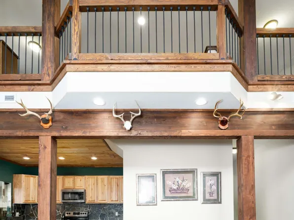 12251 W Blessing Hill Rd, Post Falls, ID 83854