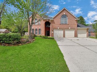7 New Dawn Pl, Conroe, TX 77385