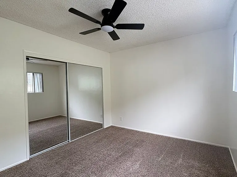 305 Loma Vista St — Photo 13