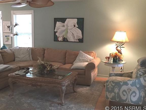 4th image of 401 Faulkner St