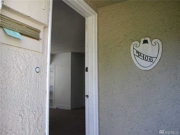 5th image of 5406 S Park Ave