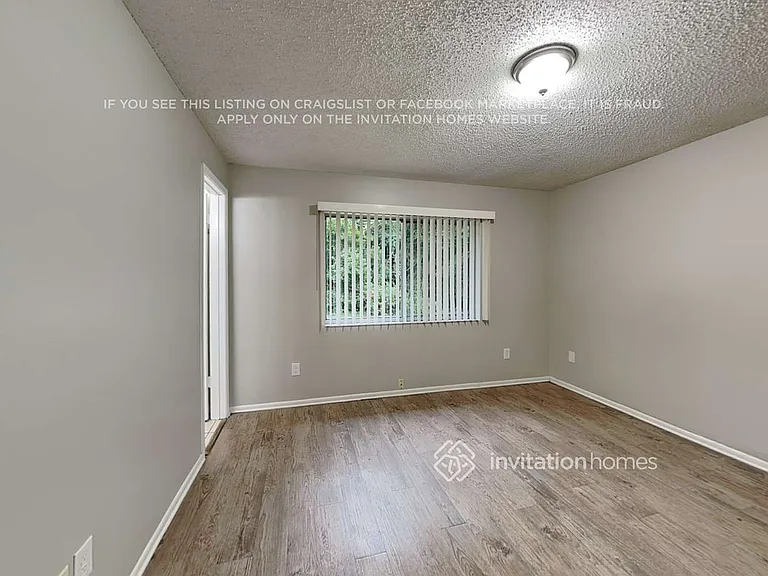 4411 Orangebrook Dr — Photo 10