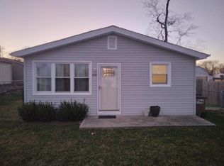 668 Clifty Dr, Columbus, IN