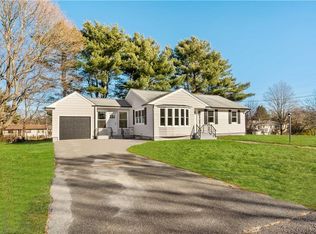 54 Doris Ave, Tiverton, RI 02878
