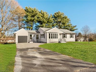 54 Doris Ave, Tiverton, RI, 02878