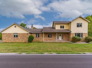 5566 Grimm Rd, Newburgh, IN 47630