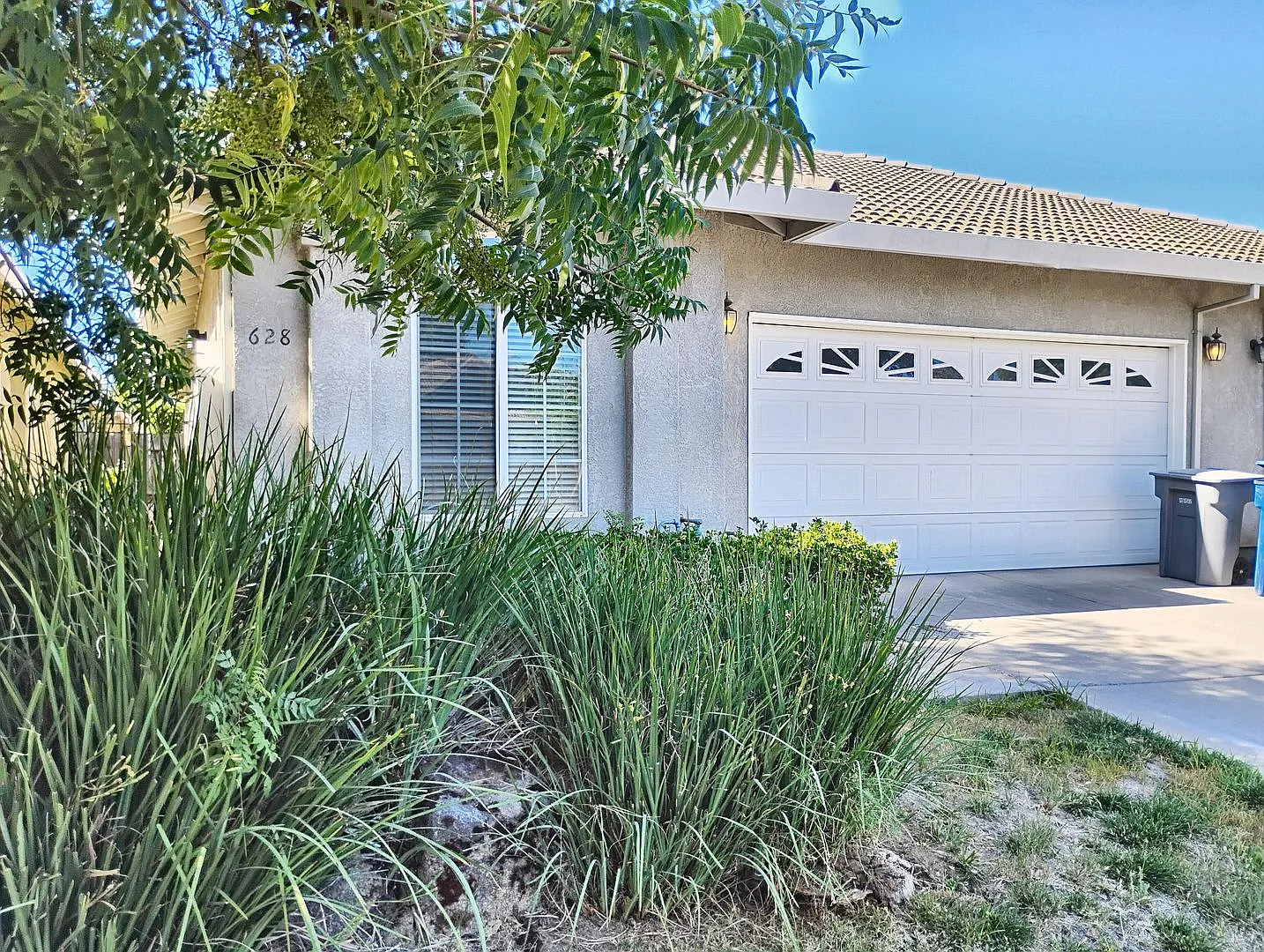 3-Bedroom, 2-Bath Single-Story Home for Rent 628 Gateway Dr, Merced — Photo 2