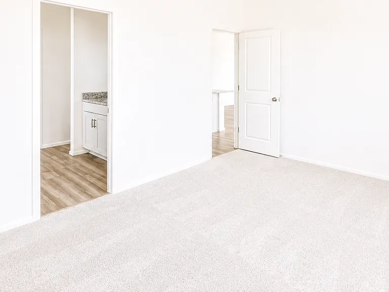 18051 W Sand Hills Dr — Photo 11