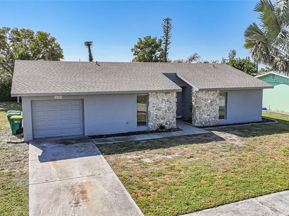 13495 Santa Rosa Ave, Pt Charlotte, FL 33981