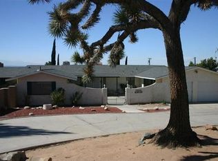 13032 Rincon Rd, Apple Valley, CA 92308