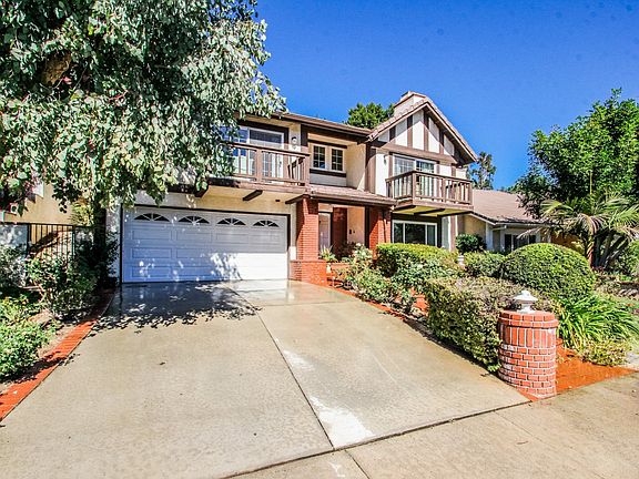 3rd image of 24527 Indian Hill Ln