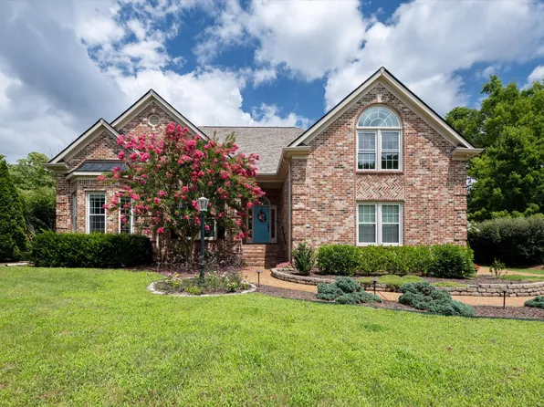4060 Oxford Glen Dr, Franklin, TN 37067