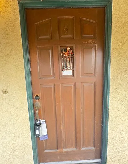 539 N Alameda Ave #4 — Photo 3