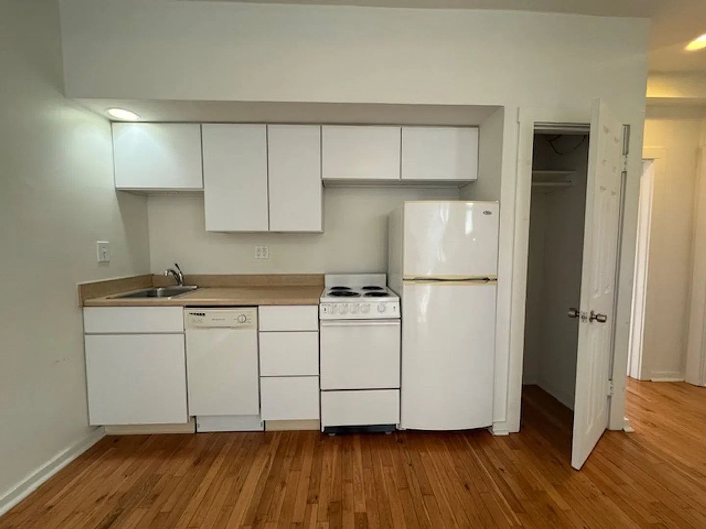 3510 Louisa Street — Photo 2