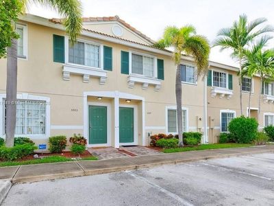 5907 Glasgow Way, Tamarac, FL, 33321