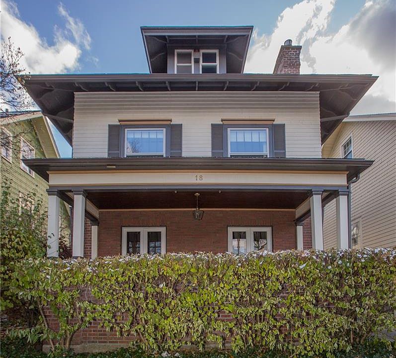 1st image of 18 Saybrook Pl