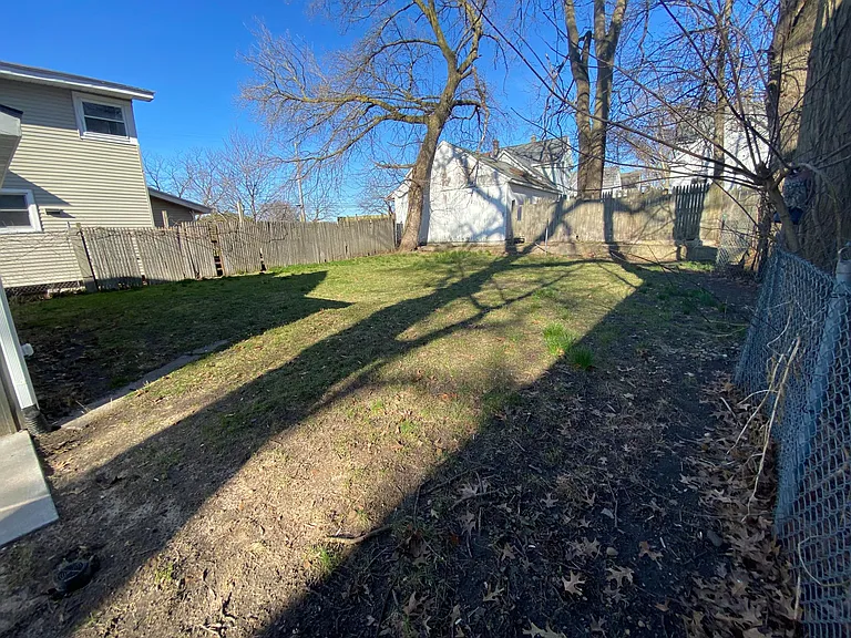 1574 Forrest Ave NE — Photo 3
