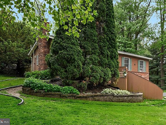 4th image of 456 Martic Heights Dr