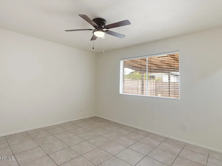 4731 W Paradise Ln — Photo 17