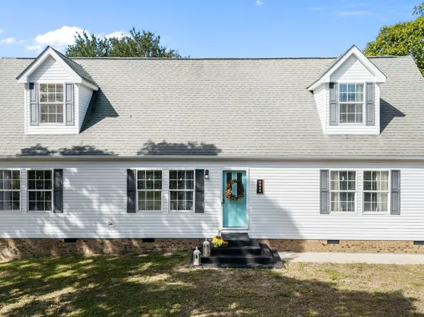 5042 Lakewood Drive SW, Shallotte, NC 28470
