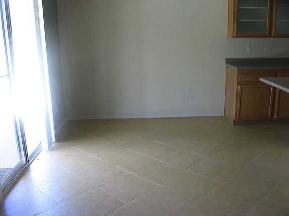 Kitchen Eating area