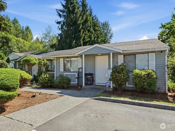 406 E Pioneer Street #E, Granite Falls, WA 98252