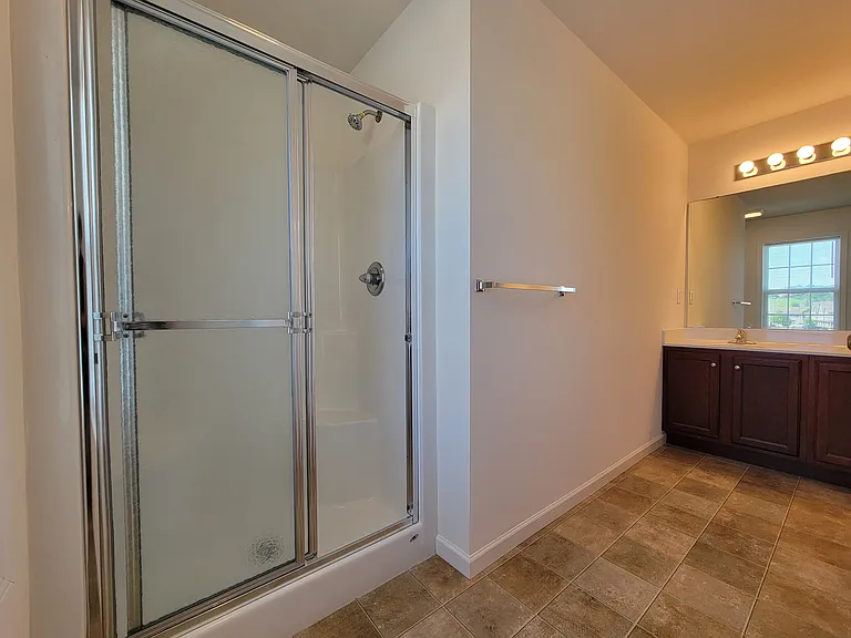 402 Mount Olive Ln — Photo 19