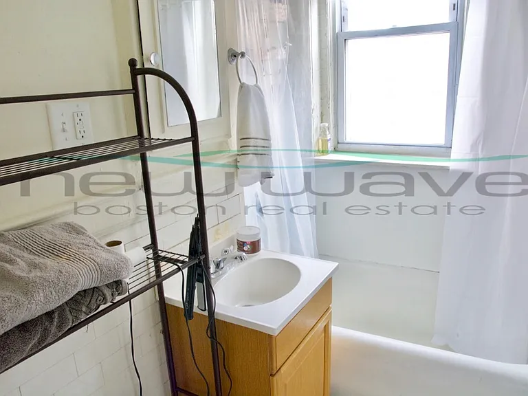1165 Boylston St #9 — Photo 6