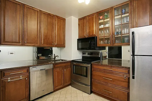 Sold by Corcoran | media 2
