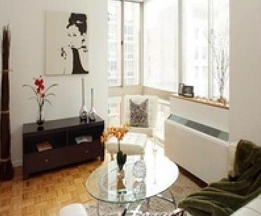 2nd image of 888 6th Ave
