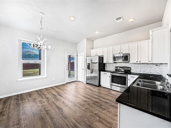 5th image of 14601 Joy Lee Ln