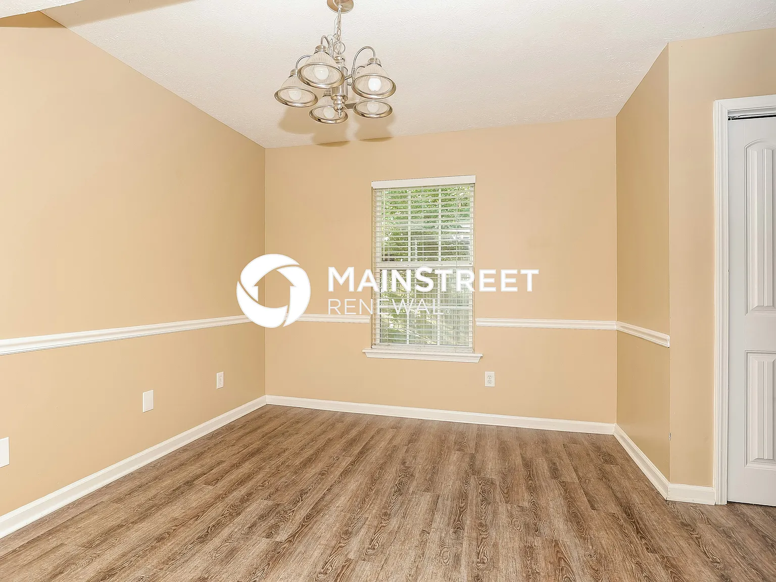 1331 E Nir Shreibman Blvd — Photo 4