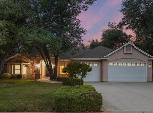 4230 Brittany Dr, Redding, CA 96002