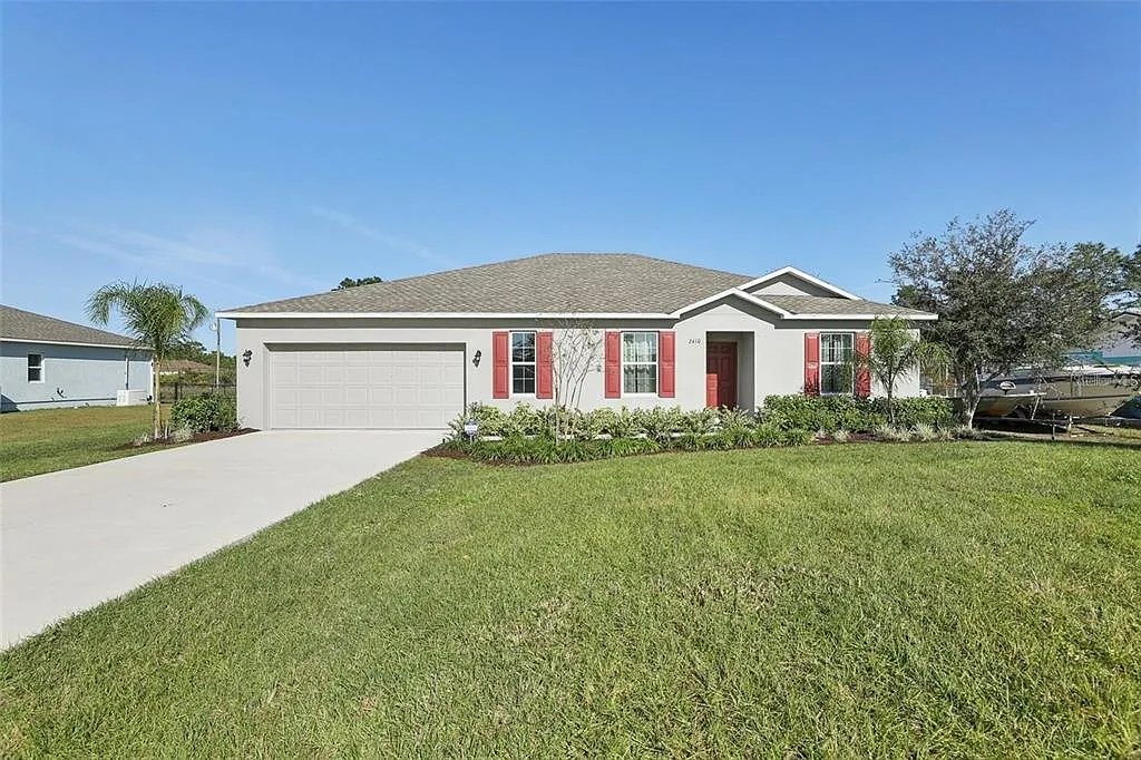 4 bed, 2.0 bath, 2018 sqft, $1,965 — Photo 1