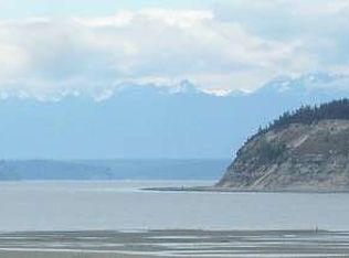 6143 Dassel St, Clinton, WA 98236