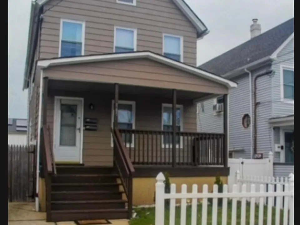 165 Emerson St #2