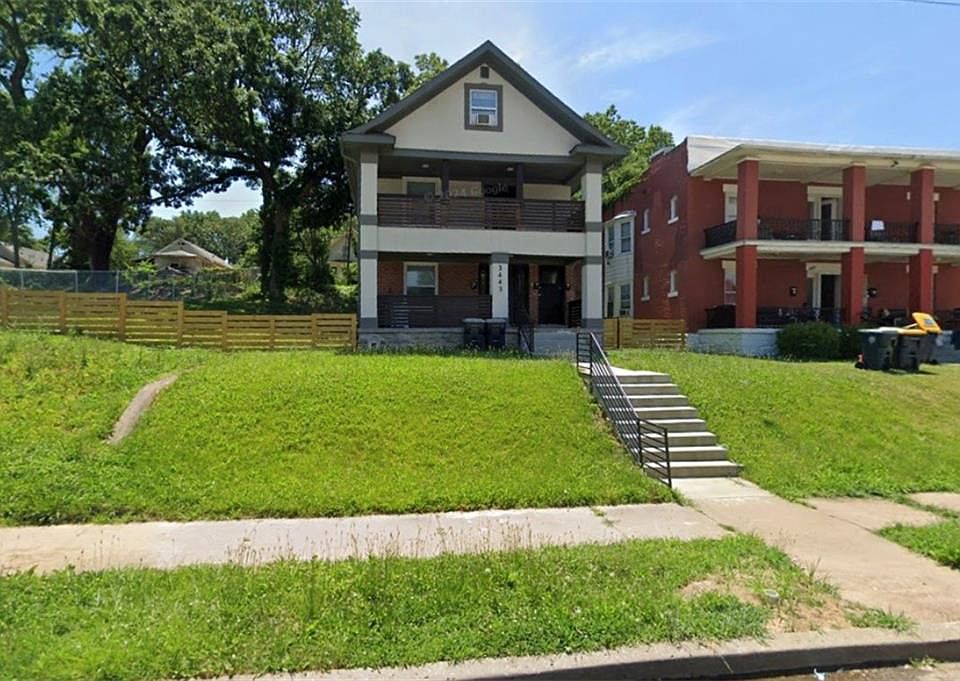 1st image of 3443 E 6th St