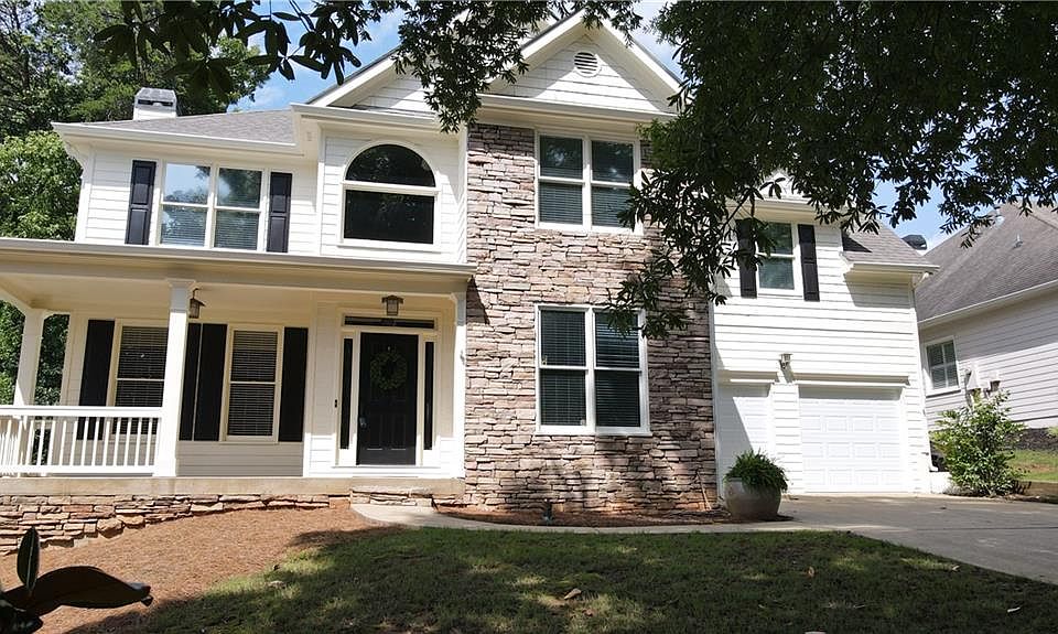 1st image of 6415 E Hills Ct